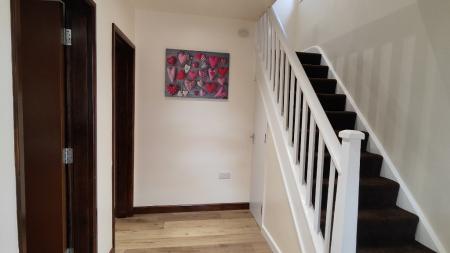 6 bedroom Semi-detached house to let in Brailsford Road, Dunkirk, Nottingham, NG7