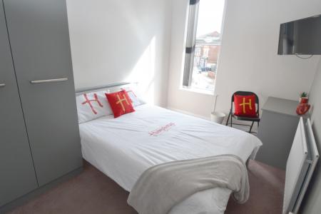 6 bedroom Detached house to let in Loughborough Road, West Bridgford, NG2