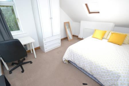 5 bedroom Detached house to let in Melton Road, West Bridgford, NG2