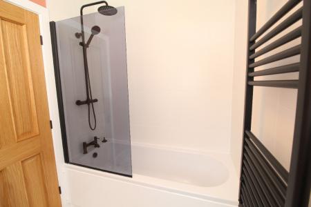 2 bedroom Terraced House to let in Norwood Road, Radford, Nottingham, NG7