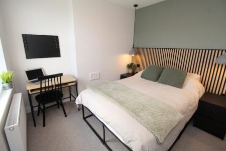 2 bedroom Terraced House to let in Norwood Road, Radford, Nottingham, NG7