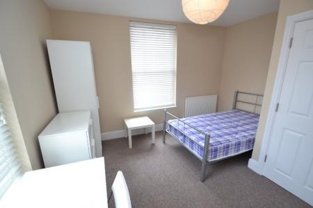 6 bedroom Apartment to let in Talbot Street, Nottingham, NG1