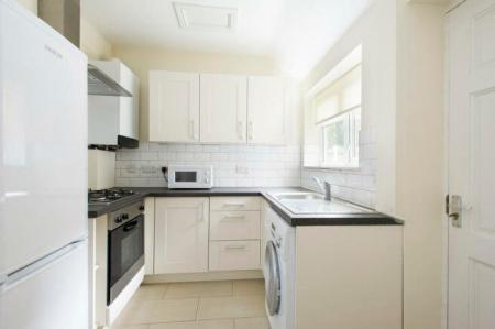 4 bedroom Terraced House to let in All Saints Terrace, Arboretum, Nottingham, NG7