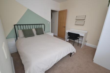 2 bedroom Terraced House to let in Birrell Road, Nottingham, NG7