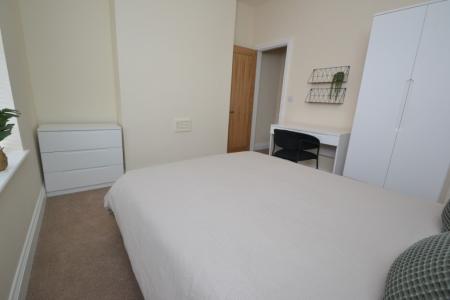 2 bedroom Terraced House to let in Birrell Road, Nottingham, NG7