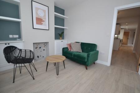 2 bedroom Terraced House to let in Brixton Road, Nottingham, NG7