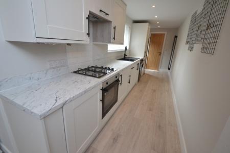 2 bedroom Terraced House to let in Brixton Road, Nottingham, NG7