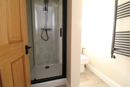 2 bedroom Flat to let in Denman Street, Radford, Nottingham, NG7