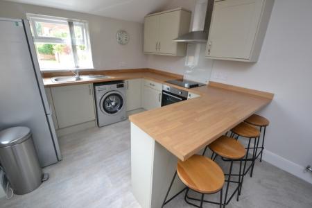 2 bedroom Flat to let in North Road, West Bridgford, NG2