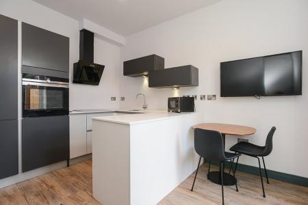 2 bedroom Flat to let in Park Suites, Arboretum, Nottingham, NG7