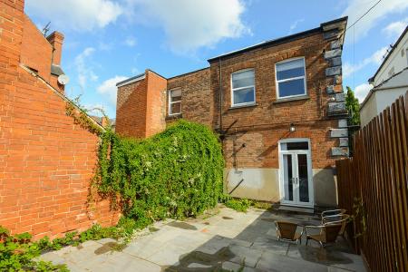 2 bedroom Flat to let in Park Suites, Arboretum, Nottingham, NG7