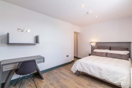 2 bedroom Flat to let in Park Suites, Arboretum, Nottingham, NG7