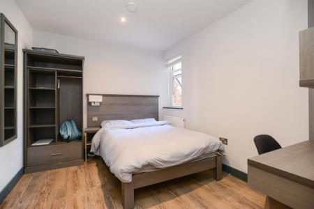 2 bedroom Flat to let in Park Suites, Arboretum, Nottingham, NG7