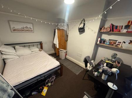 3 bedroom Detached house to let in Watkin Street, Nottingham, NG3