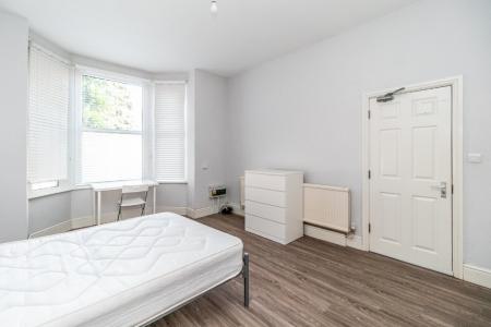 8 bedroom Town house to let in Wildman Street, Arboretum, Nottingham, NG7