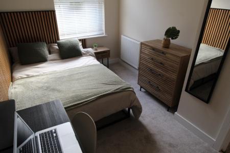 4 bedroom Terraced House to let in Claude Street, Dunkirk, Nottingham, NG7