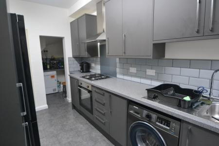 Beeston Road, Dunkirk, Nottingham, NG7