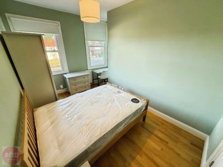 6 bedroom Detached house to let in Derby Road, Lenton, Nottingham, NG7