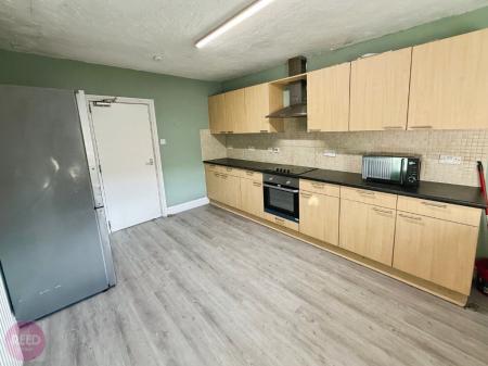 6 bedroom Detached house to let in Derby Road, Lenton, Nottingham, NG7