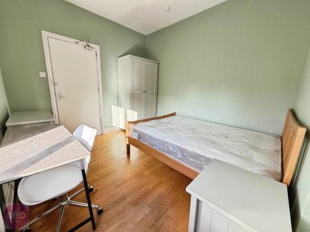 6 bedroom Detached house to let in Derby Road, Lenton, Nottingham, NG7