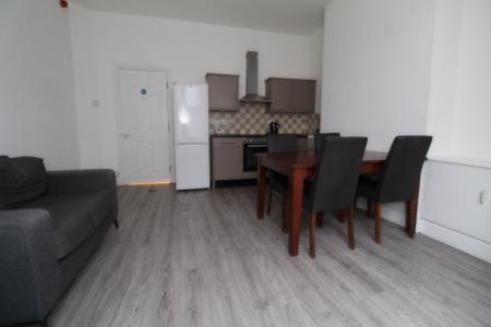 1 bedroom Flat to let in Castle Boulevard, Lenton, Nottingham, NG7