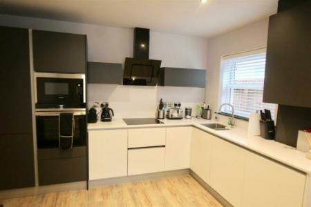 2 bedroom Flat to let in Park Suites, Arboretum, Nottingham, NG7