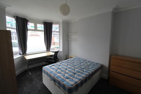 5 bedroom Semi-detached house to let in Elmsthorpe Avenue (5 BED), Lenton, Nottingham, NG7