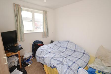 3 bedroom Terraced House to let in Heron Drive, Lenton, Nottingham, NG7