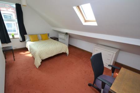 5 bedroom Detached house to let in North Road, West Bridgford, NG2