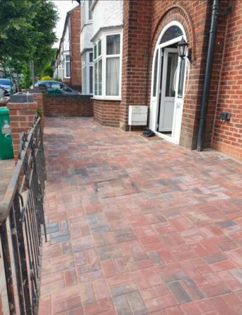 5 bedroom Detached house to let in Harrington Drive, Lenton, Nottingham, NG7