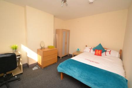 5 bedroom Detached house to let in Johnson Road (5 Bed), Lenton, Nottingham, NG7