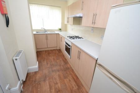 2 bedroom Flat to let in Henry Road, West Bridgford, NG2