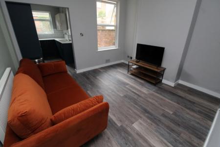 2 bedroom Terraced House to let in Tissington Road, Forest Fields, Nottingham, NG7