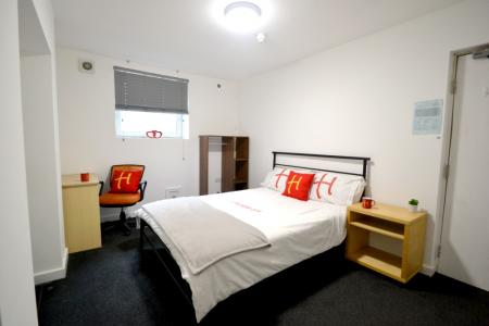 8 bedroom Link detached house to let in (1 Room) Forest Road East, Arboretum, Nottingham, NG1