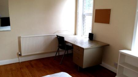 5 bedroom Semi-detached house to let in (5BED) Harrington Drive, Lenton, Nottingham, NG7