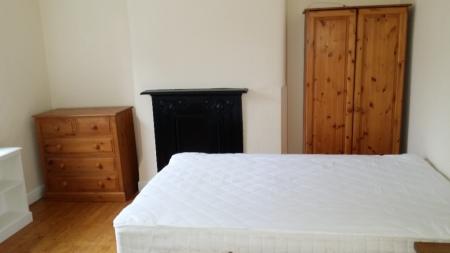 5 bedroom Semi-detached house to let in (5BED) Harrington Drive, Lenton, Nottingham, NG7