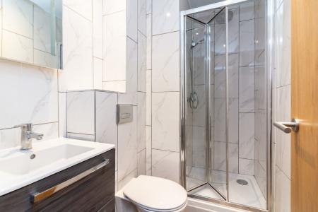 6 bedroom Apartment to let in Howard Street, Nottingham, NG1