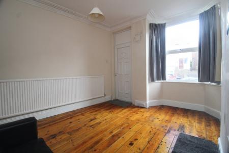 3 bedroom End of terrace house for sale in Roebuck Road, Sheffield, S6