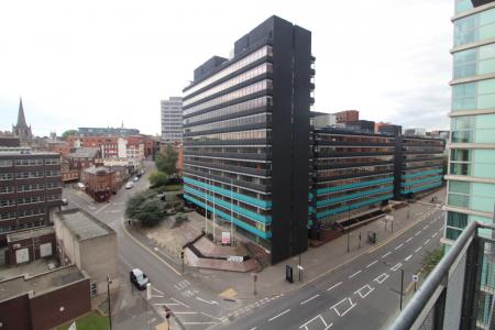 2 bedroom Flat for sale in The Metis