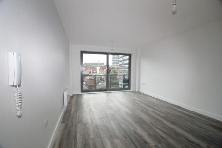 2 bedroom Flat for sale in The Metis