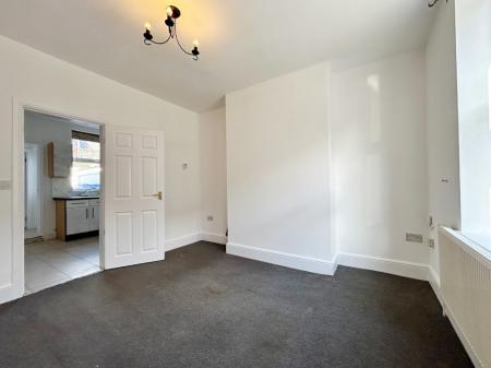 2 bedroom Terraced House for sale in Ibbotson Road