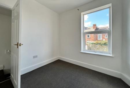 2 bedroom Terraced House for sale in Ibbotson Road