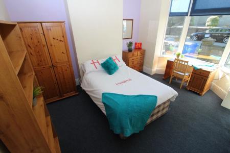 5 bedroom Property to let in Western Road, S10