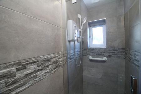 1 bedroom Property to let in Infirmary Road, S6 3DD