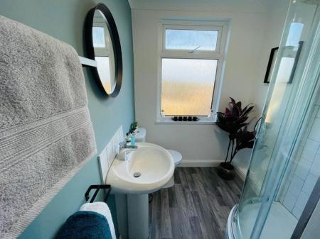 1 bedroom Property to let in S9 1LX