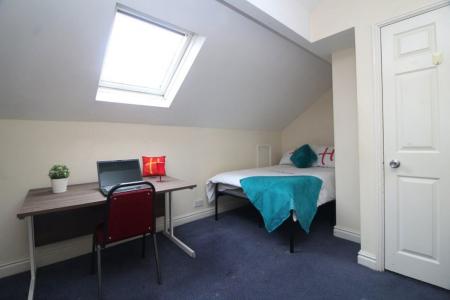 6 bedroom Property to let in Wilkinson Street, S10 2GA