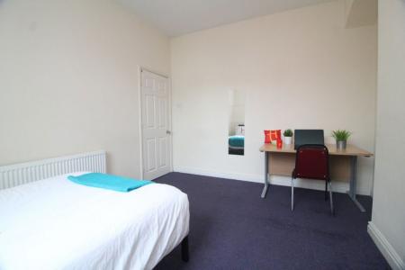 6 bedroom Property to let in Wilkinson Street, S10 2GA