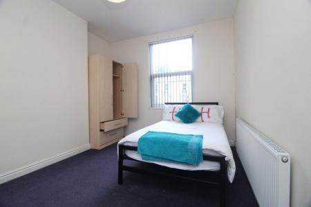 6 bedroom Property to let in Wilkinson Street, S10 2GA
