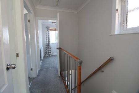 3 bedroom Property to let in Skye Edge Road