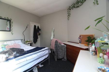 5 bedroom Property to let in Heavygate Road, S10 1PE